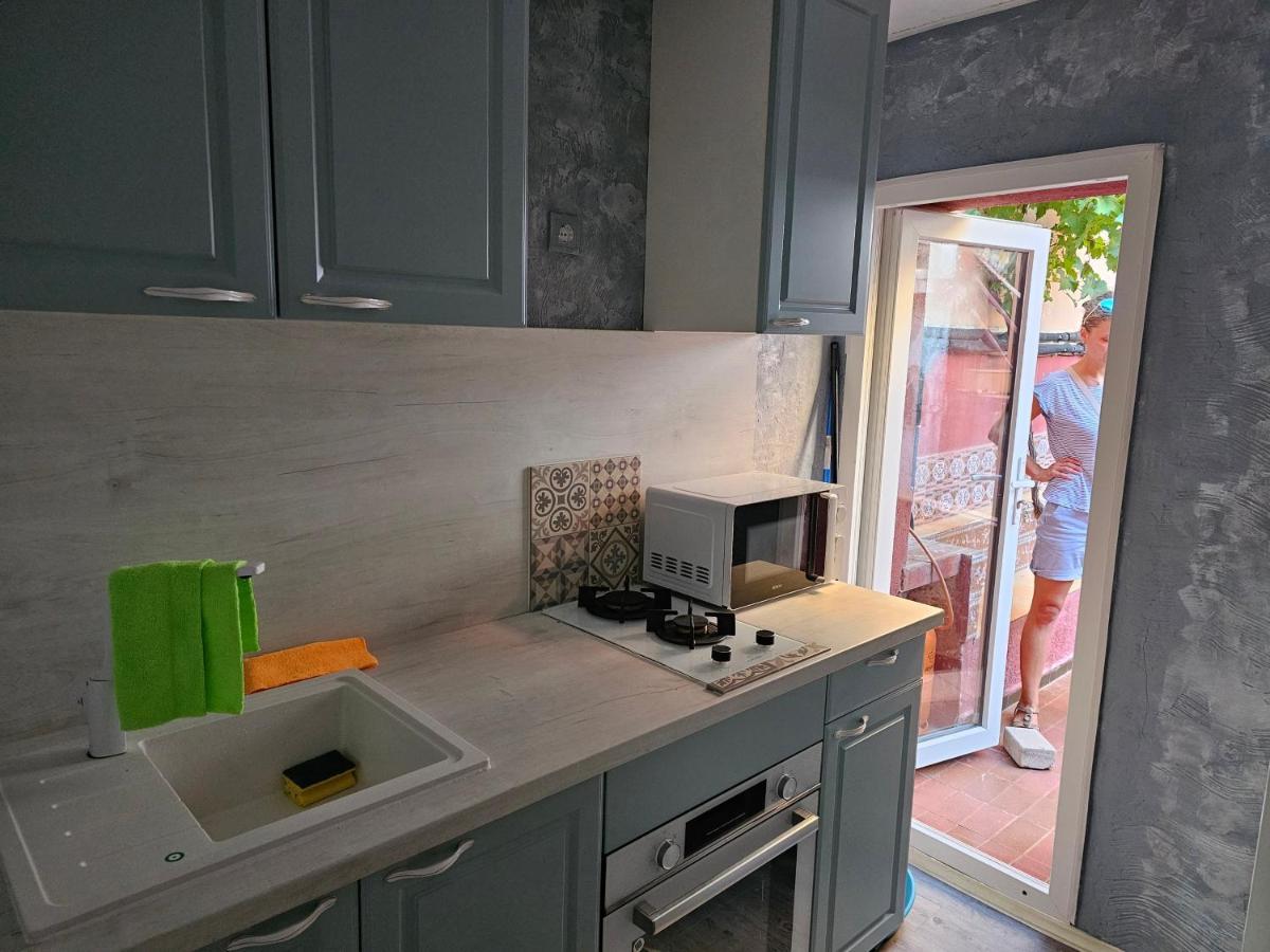 Estudio En Alquiler Begur Buitenkant foto