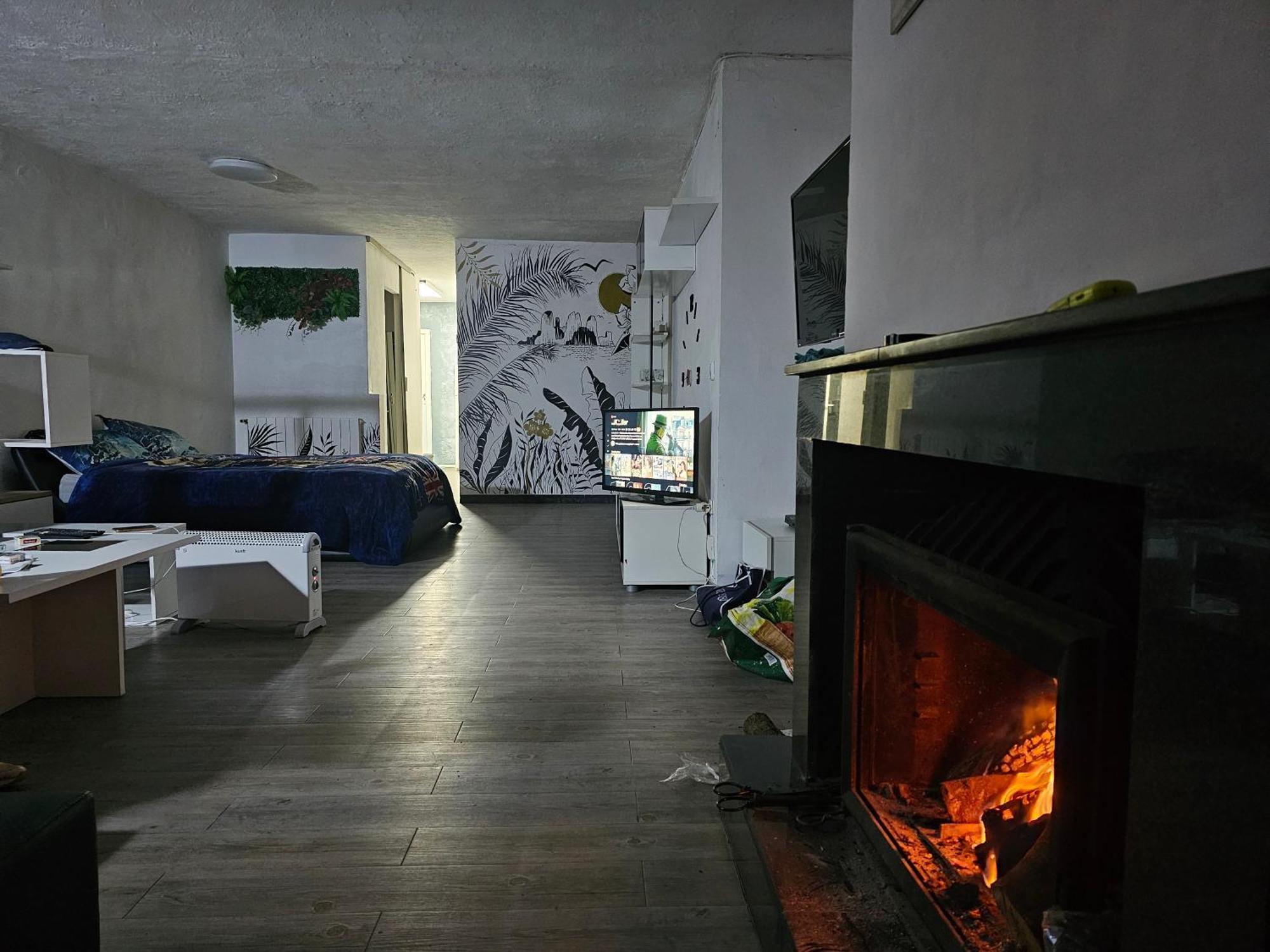 Estudio En Alquiler Begur Buitenkant foto